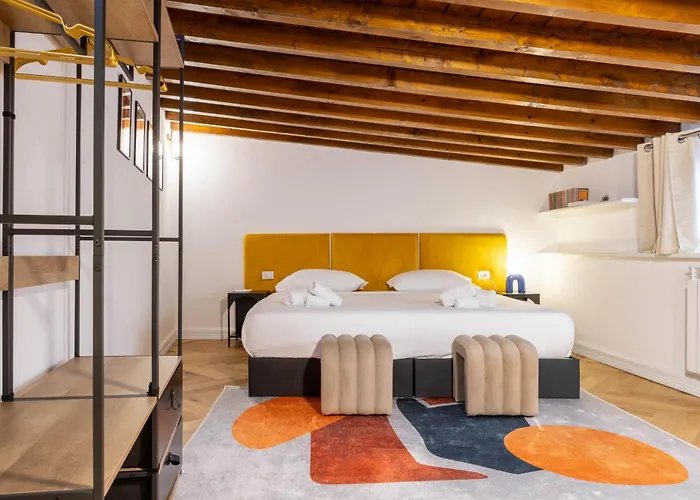 Santa Croce Luxury Apartment Florence